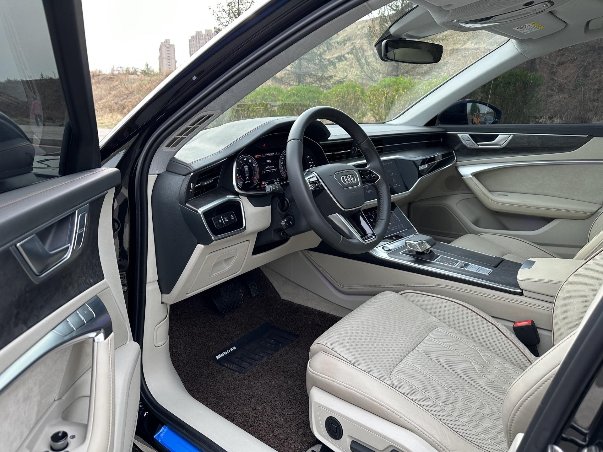 【车辆品牌】奥迪a6l 55tfsi四驱尊享致雅型 【排量形式】3.