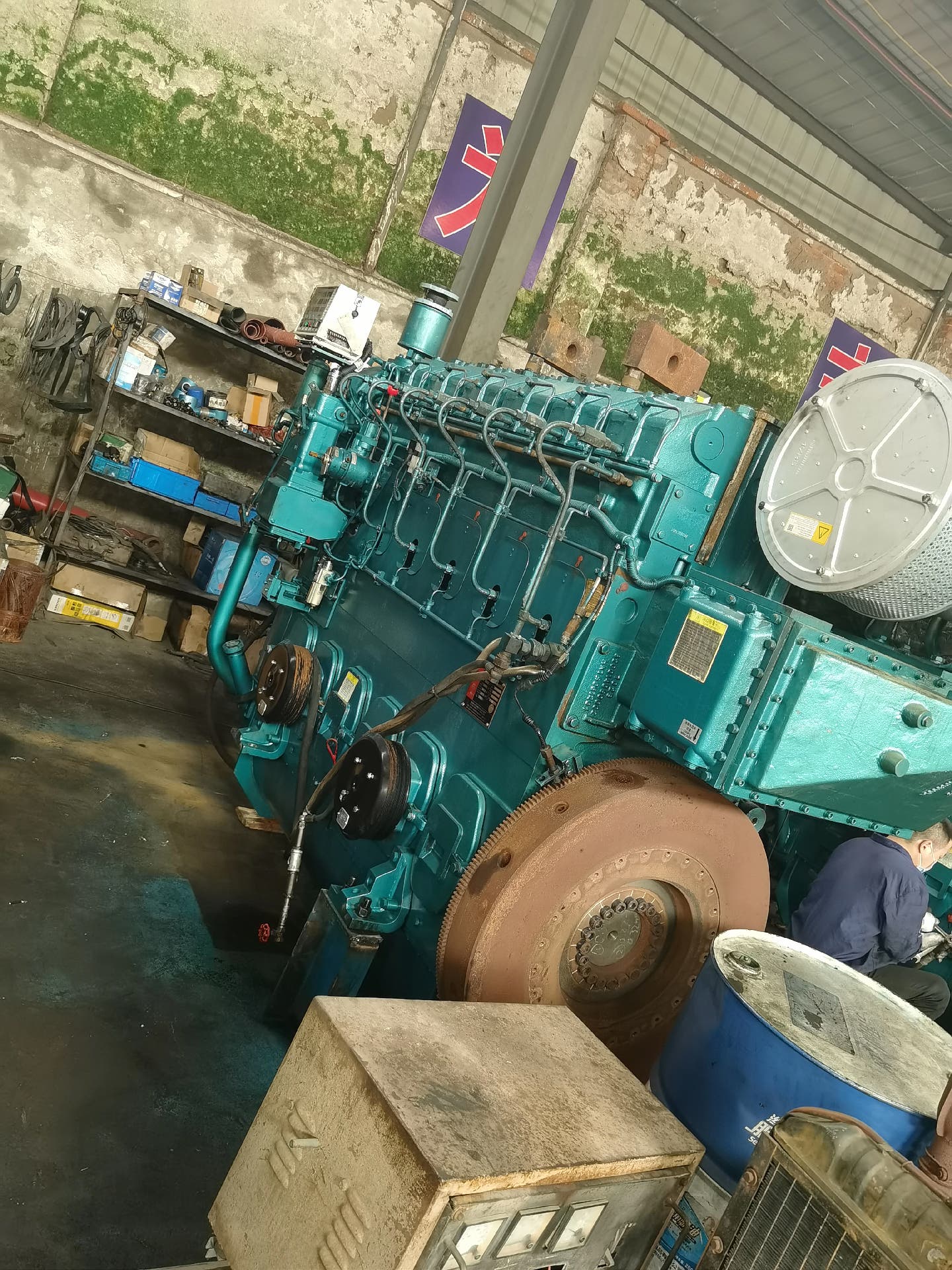 潍柴200系列柴油机.6200/8200柴油机,950-1500马力