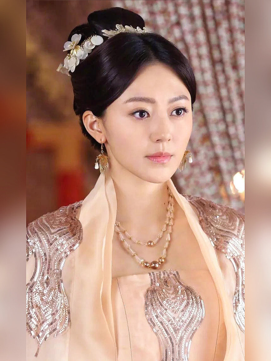 演素锦的女演员