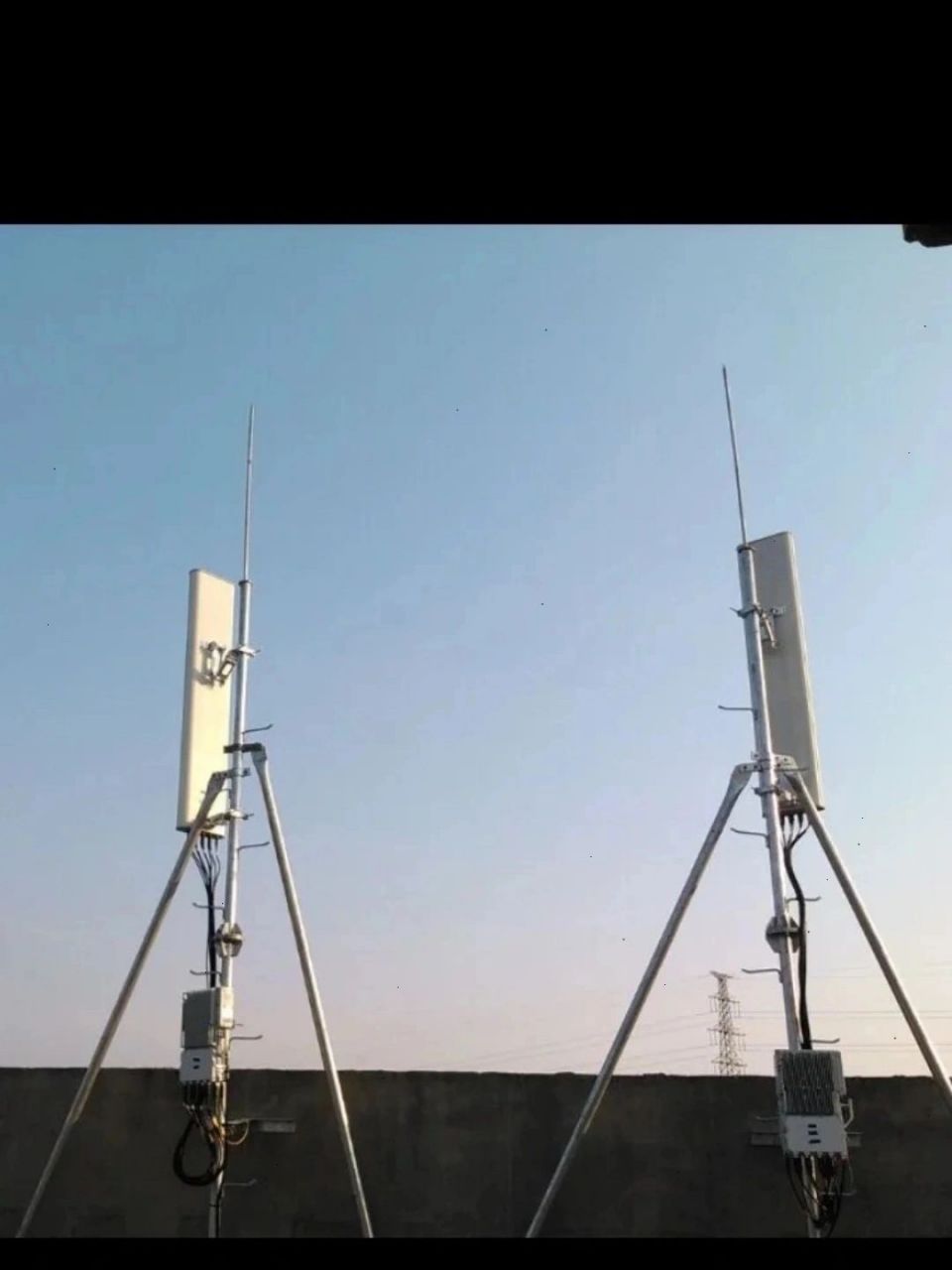 求助 物业有权私自在我家房顶安装信号基站 如题,物业未经商量,安装好