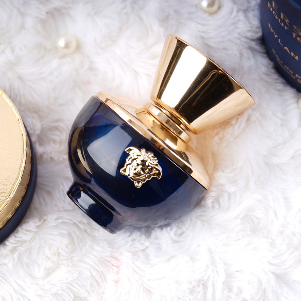 会用香比会穿搭更重要9393丨范思哲迪伦女士香水 相信经常关注我