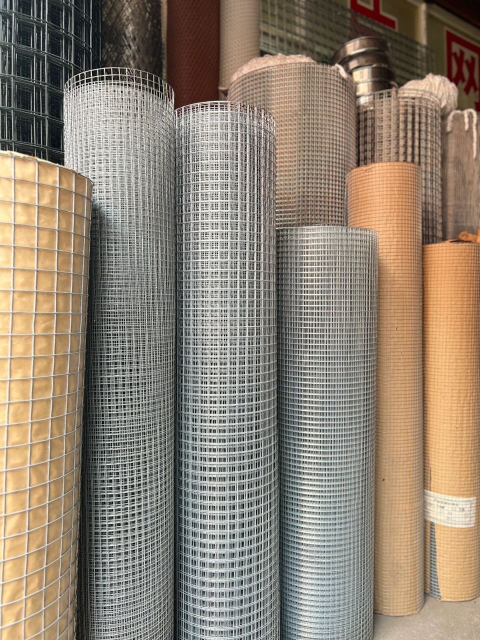 铁丝网不锈钢网轧花网镀锌网粉墙网围网筛网 筛网 护栏 养殖围栏网