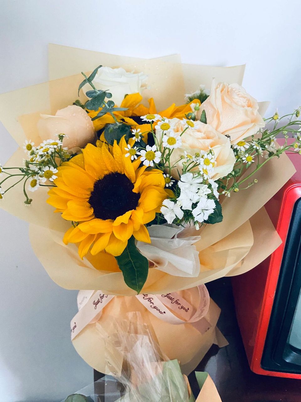 向日葵简约花束 | 祝愿所有高考生一举夺魁 香槟玫瑰77向日葵77小