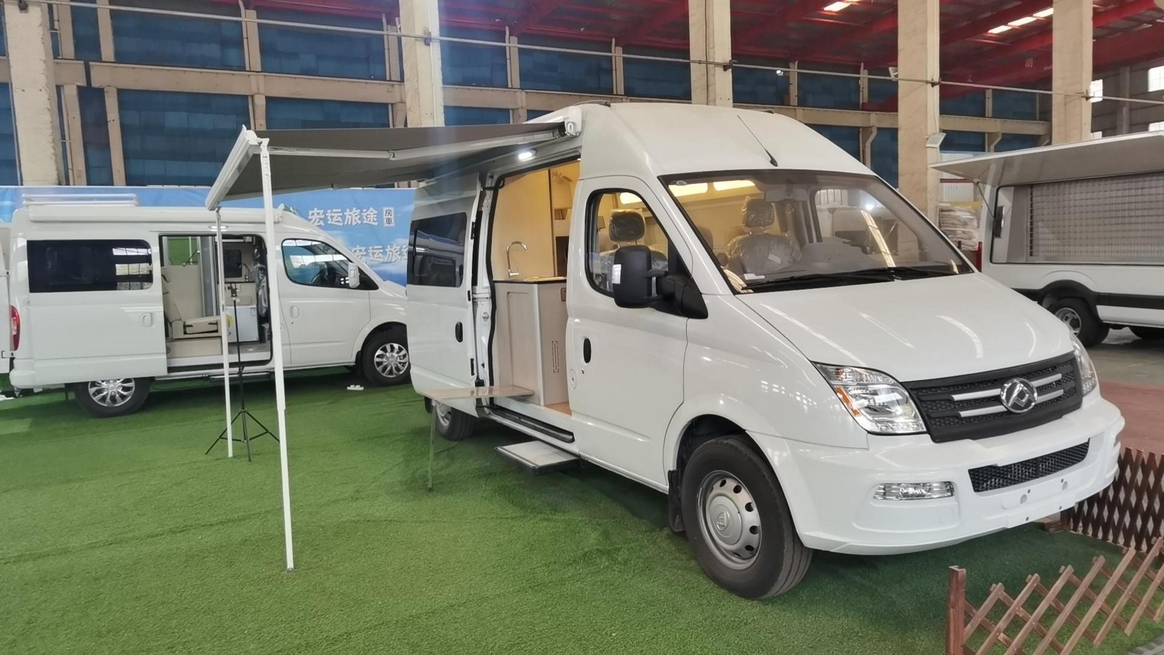 宏运旅途房车展厅,正常营业.