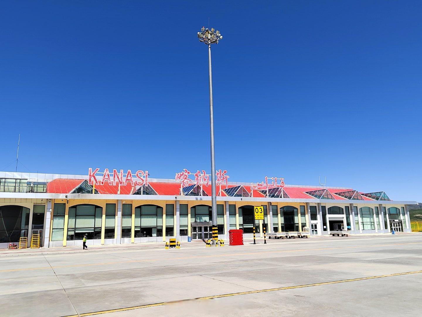 想了9年终于如愿来到!漫山遍野的草原,牛羊马,不负我望美极了真养眼