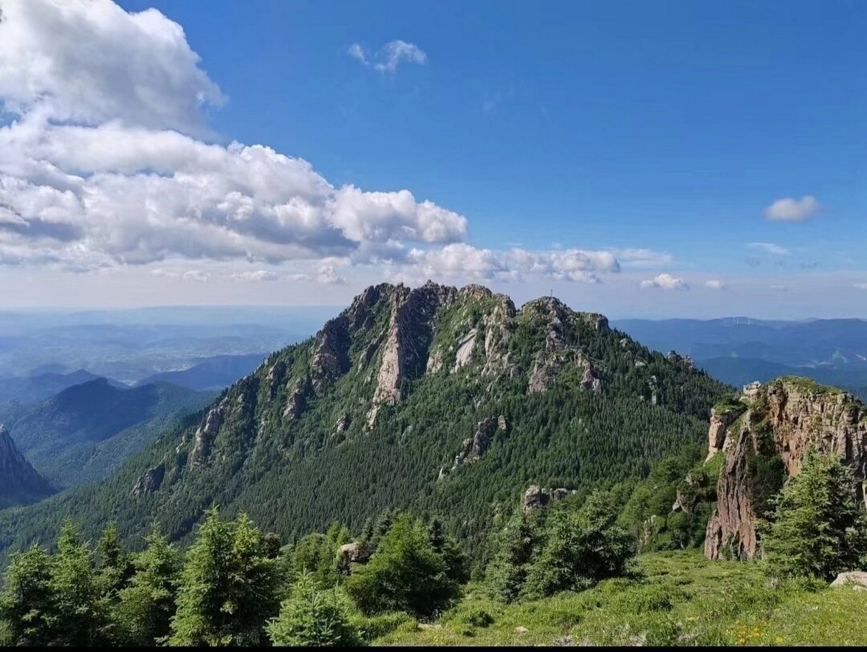 忻州直达芦芽山景区 忻州直达芦芽山景区,情人谷,马伦草原,荷叶坪!