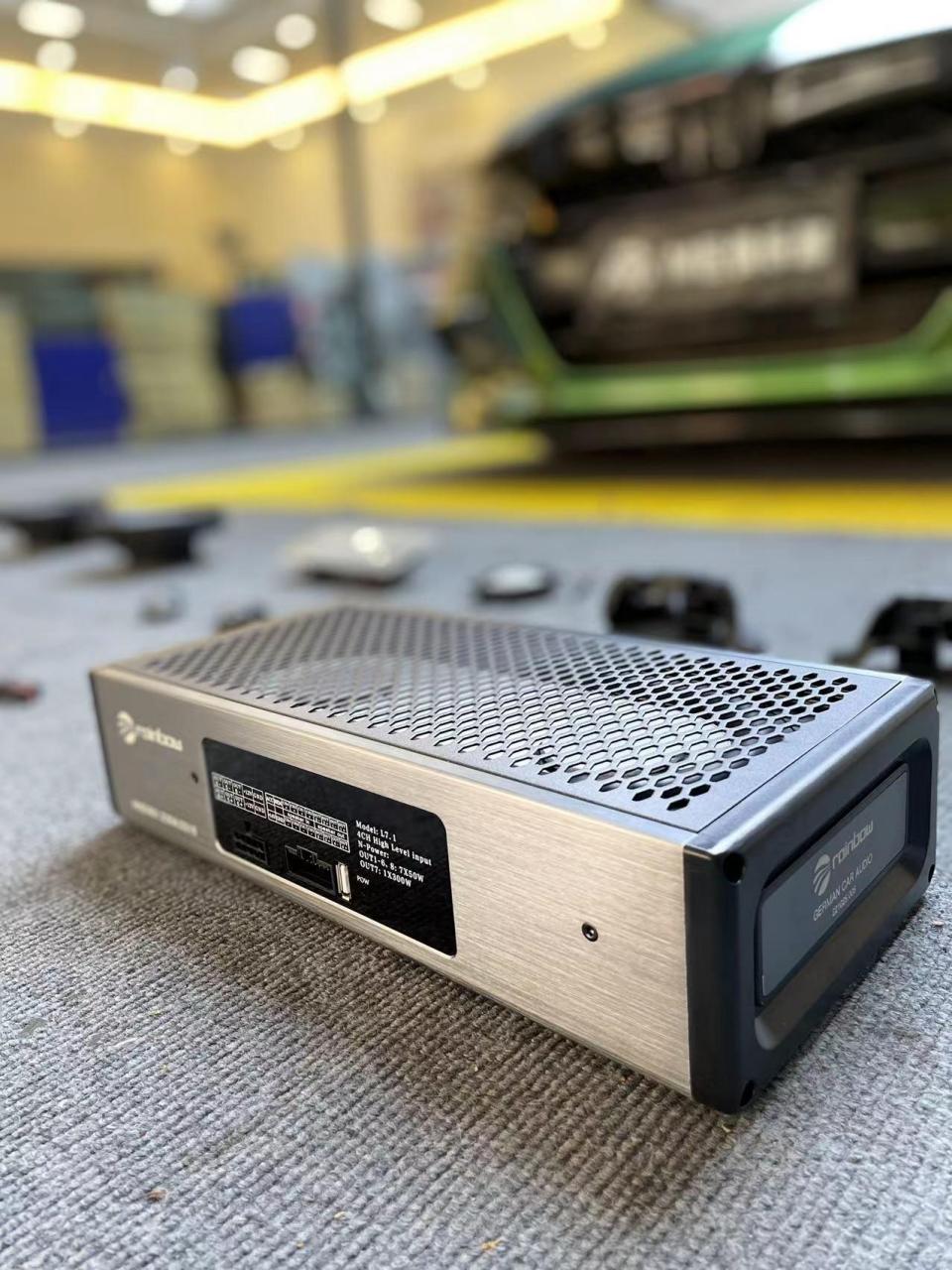 属于十代雅阁的音响