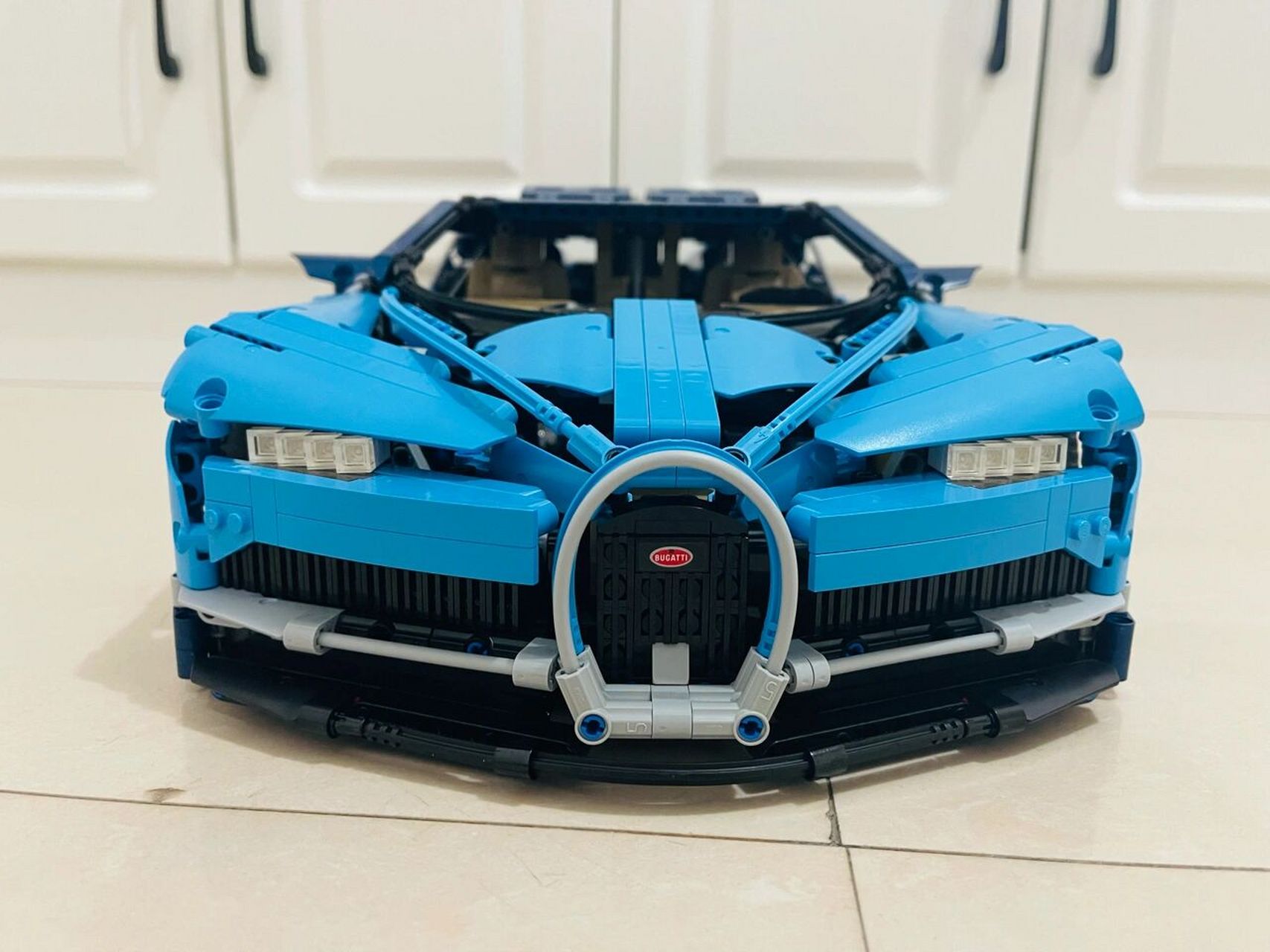 「乐高」42083 布加迪威龙 积木 积木数量:3599  大小:57*15*37.