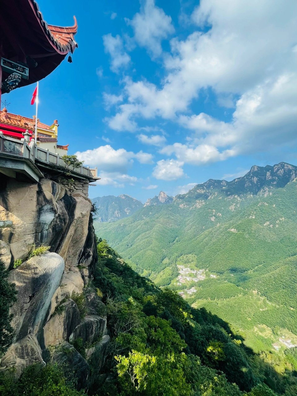 九华山之百岁宫线路 百岁宫线路上的几个寺院 回乡阁 万佛塔 东崖禅寺