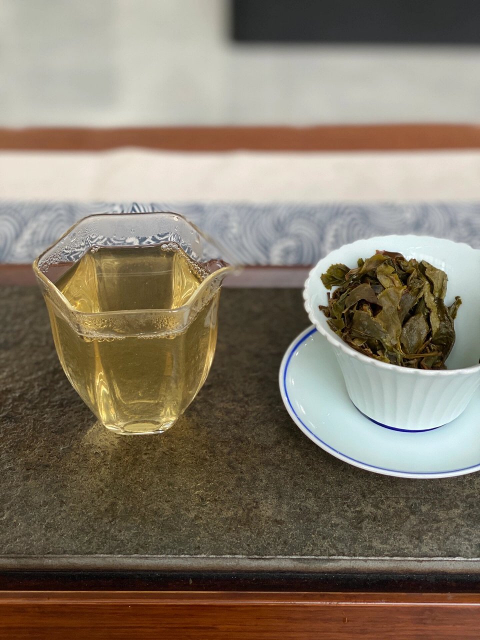 甜,柔古树黄金叶!