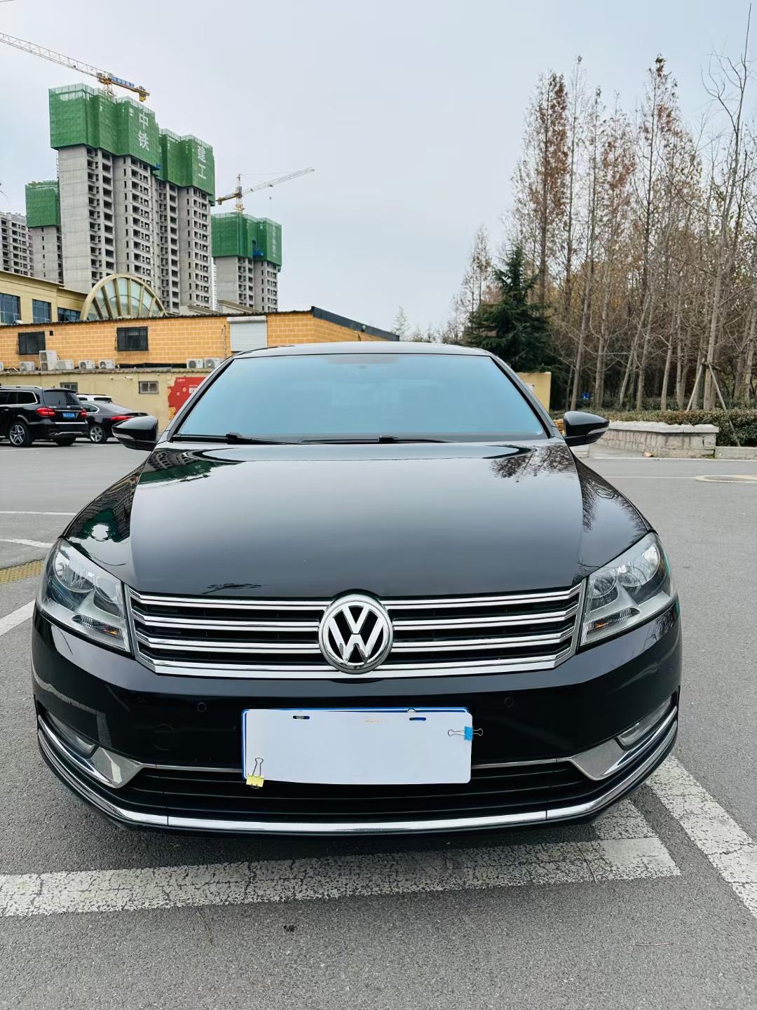 2016年大众迈腾1.8t智享舒适版!全部原车漆!实表13万公里!