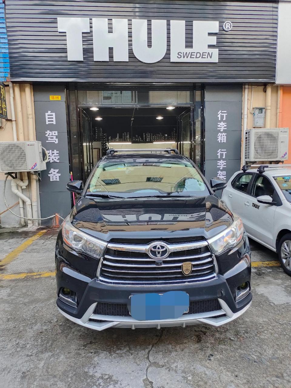 丰田汉兰达加装拓乐9593行李架.