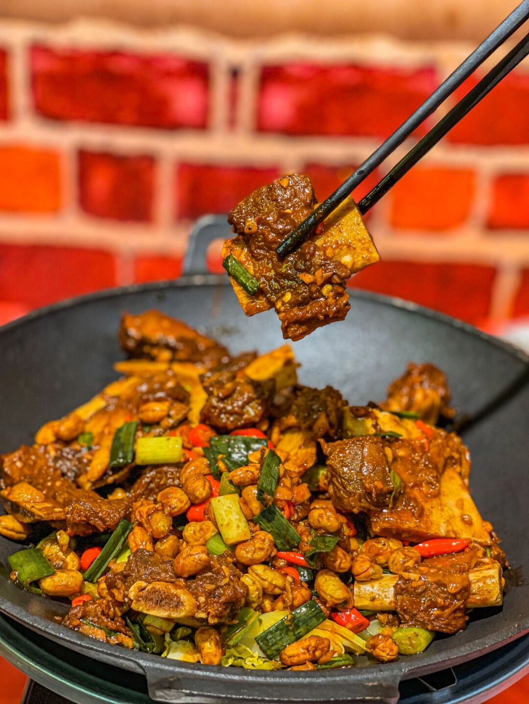 桂林美食干锅牛排人均30香过瘾 前几天刷到了这家干锅牛排店!