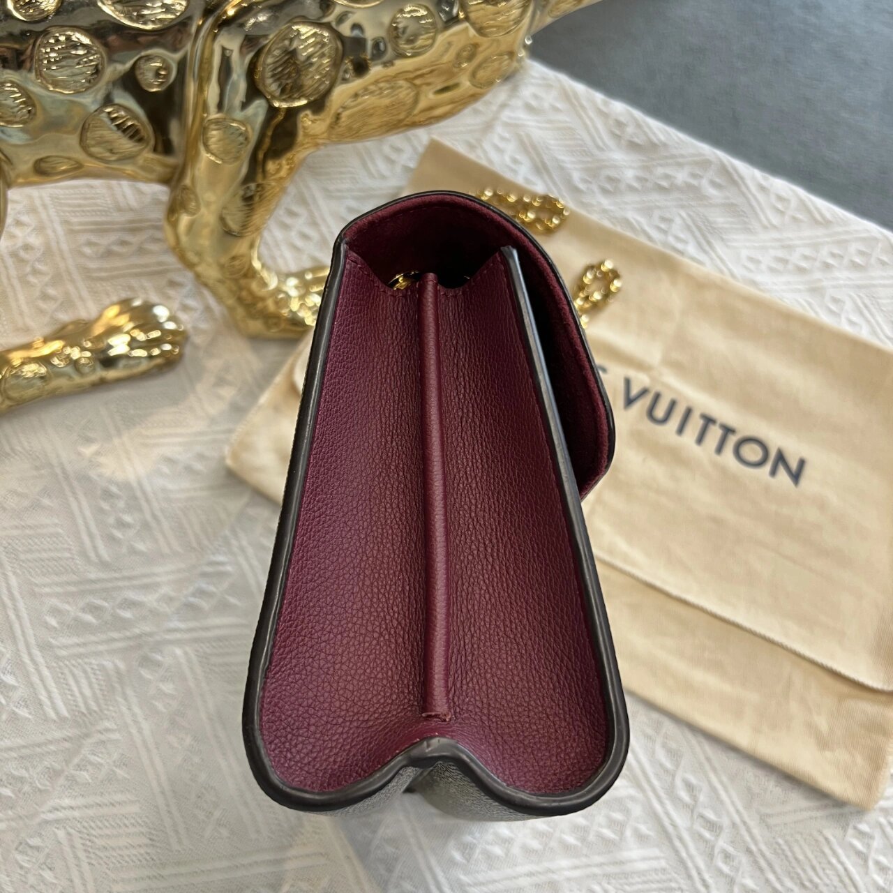 lv 维多利亚 简单大方女人味十足的包包 lv 维多利亚 稀有紫红拼老花