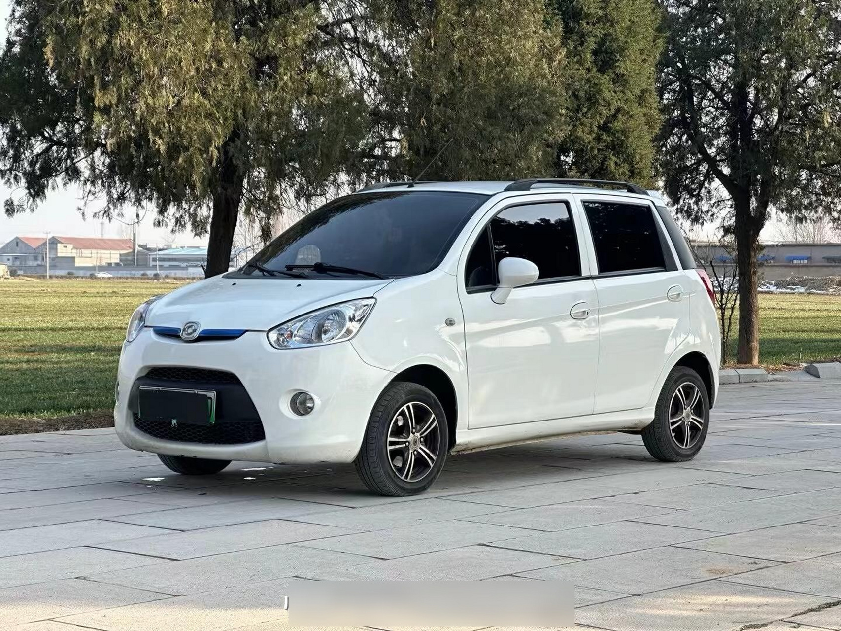 海马爱尚ev160,工信部续航173公里,四门电动升降,大屏导航,真皮座椅