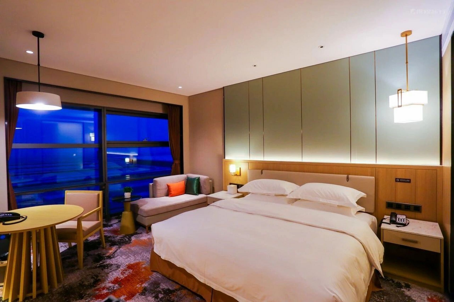 青岛海天红岛国际会展中心酒店2019年5月开业 位于城阳高新区红岛