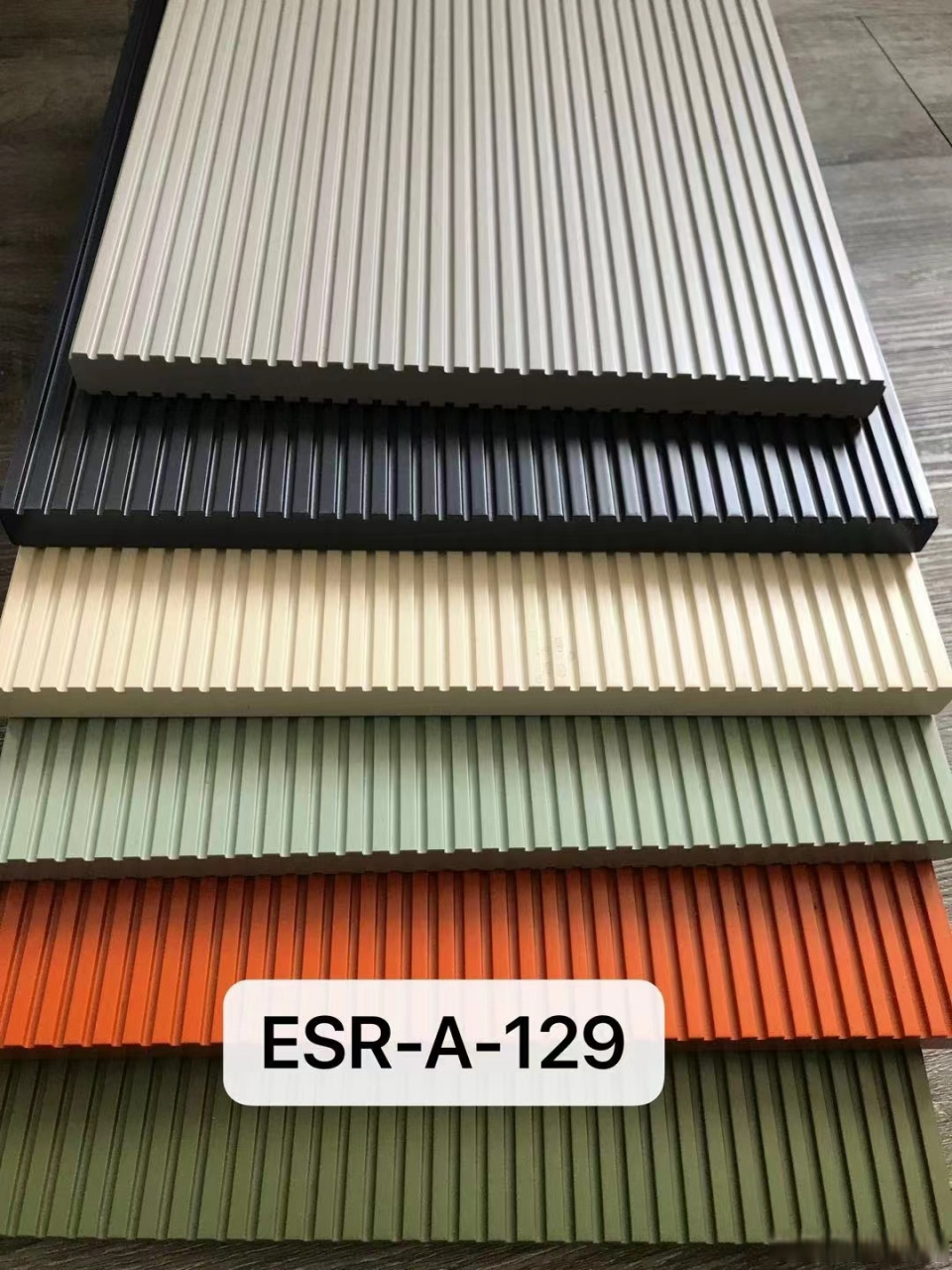 波浪板12:密度板雕刻版 烤漆波浪板 #艺彩寻材##戴开奇# 这样的密度板