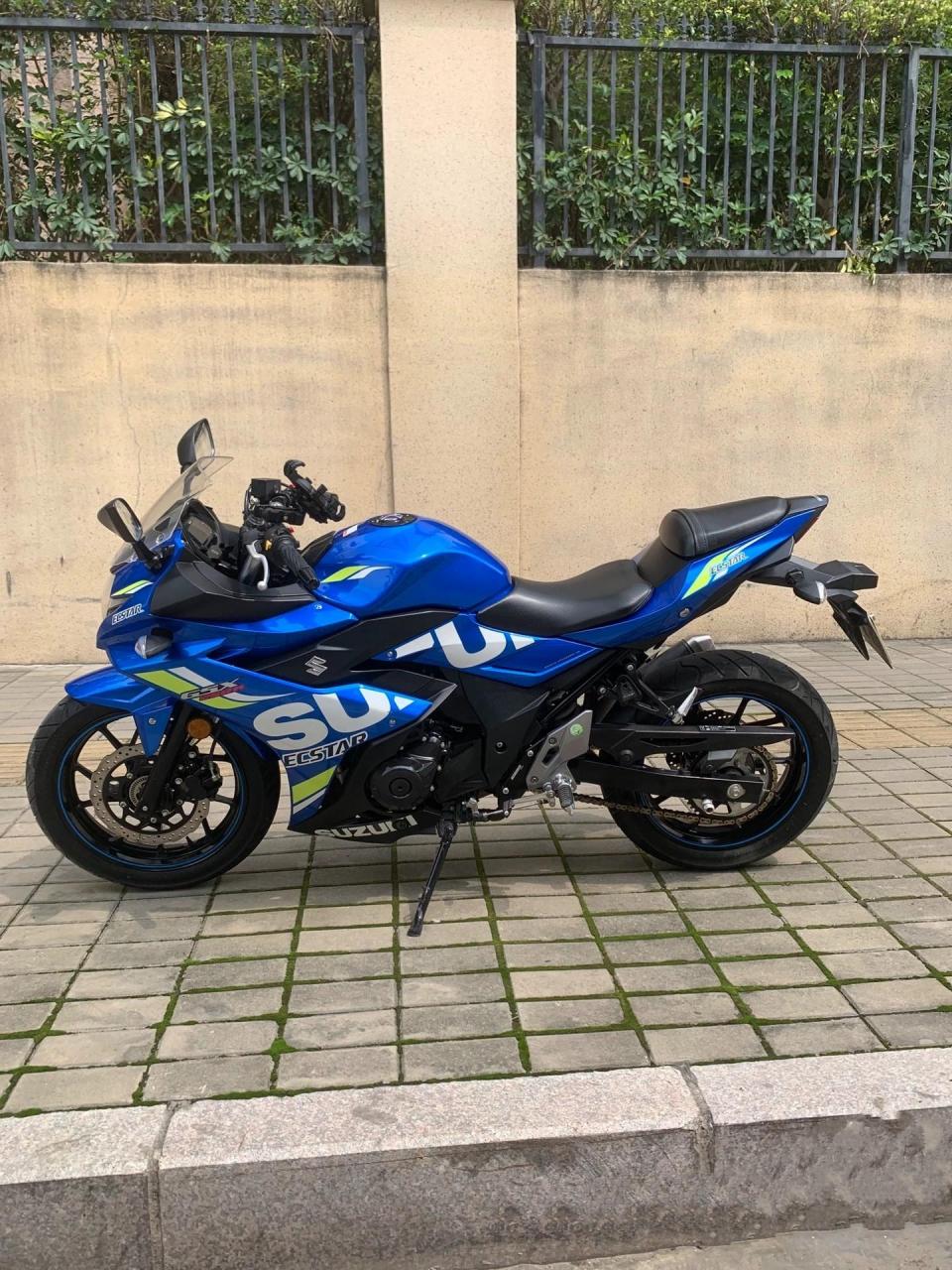 新到货2019年 豪爵铃木gsx250,安全行驶11312多公里左右.