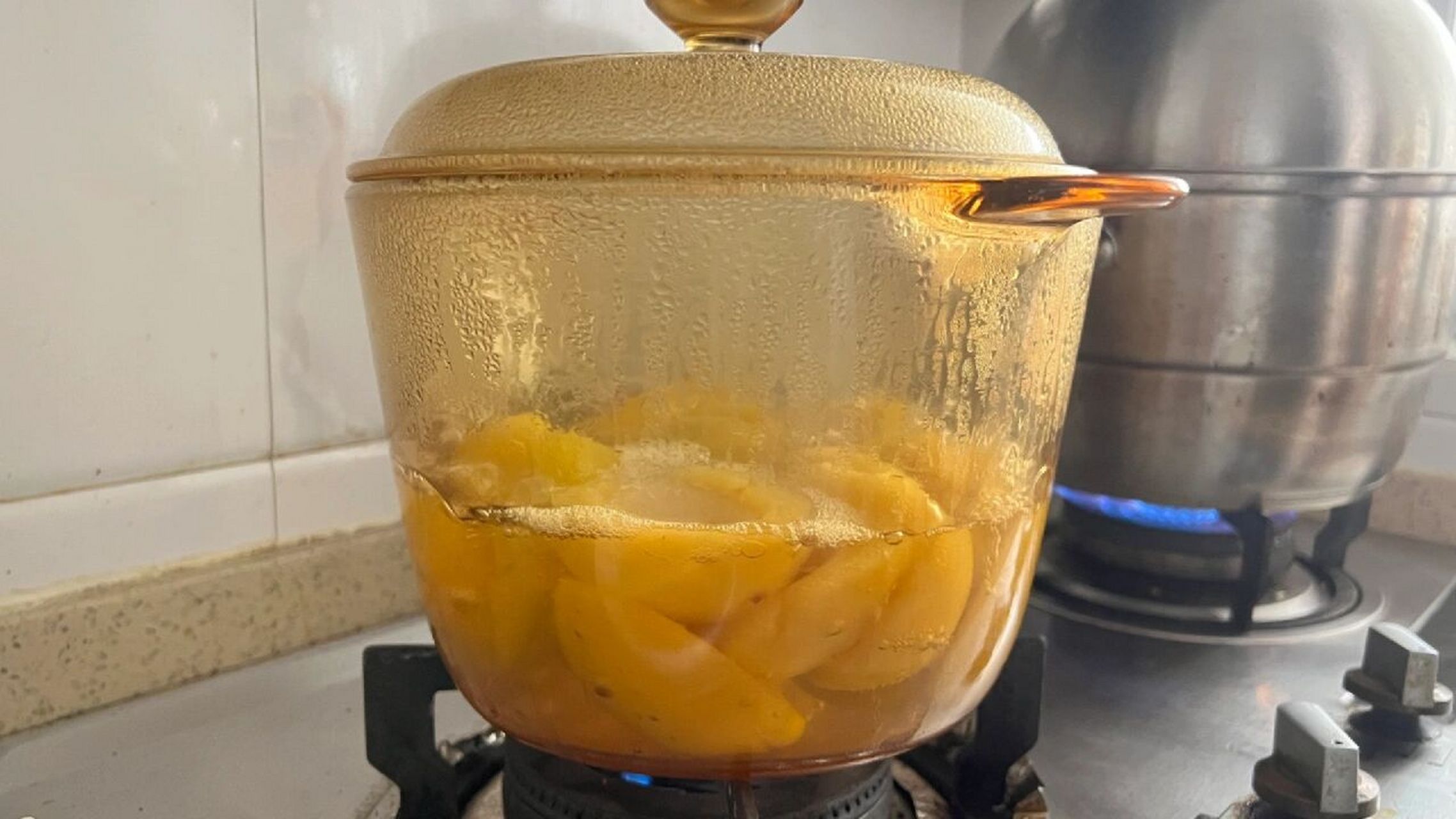 冻黄桃做黄桃罐头 两种方法 听说黄桃罐头脱销了 社区团购正好有冻