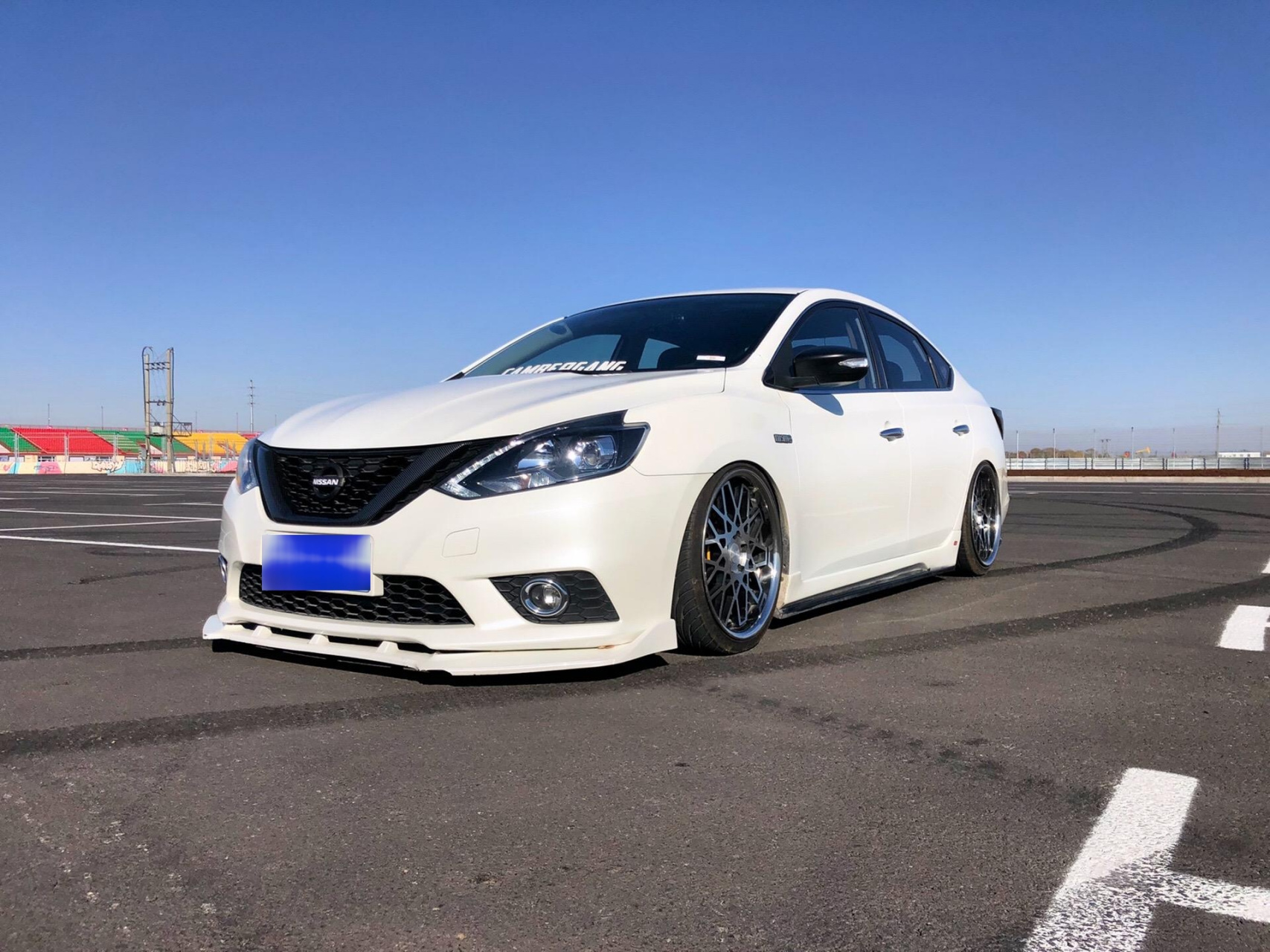 尼桑轩逸13代:爆改!1.