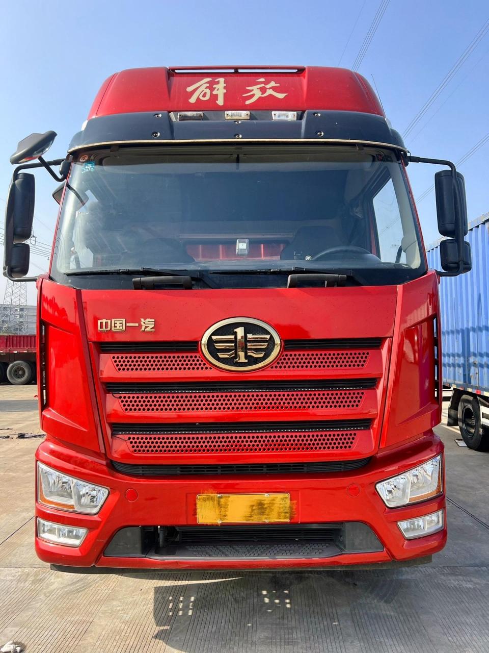 解放j6l精英版,21年上牌,6缸240马力,6米8高栏载货车