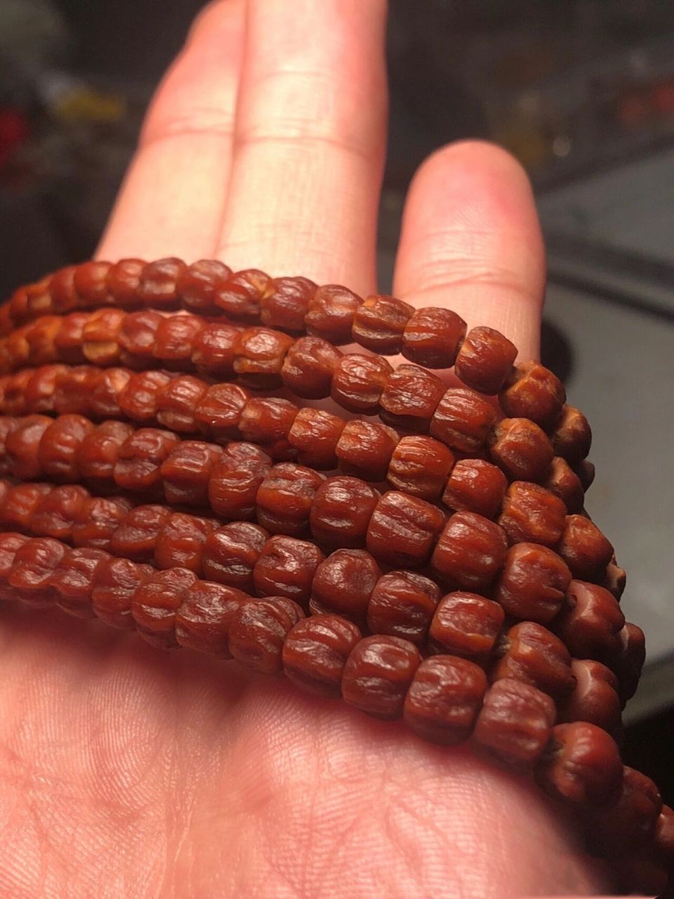 99首先如何挑选百香籽 1.油性密度越高后期出来的效果越好 2.