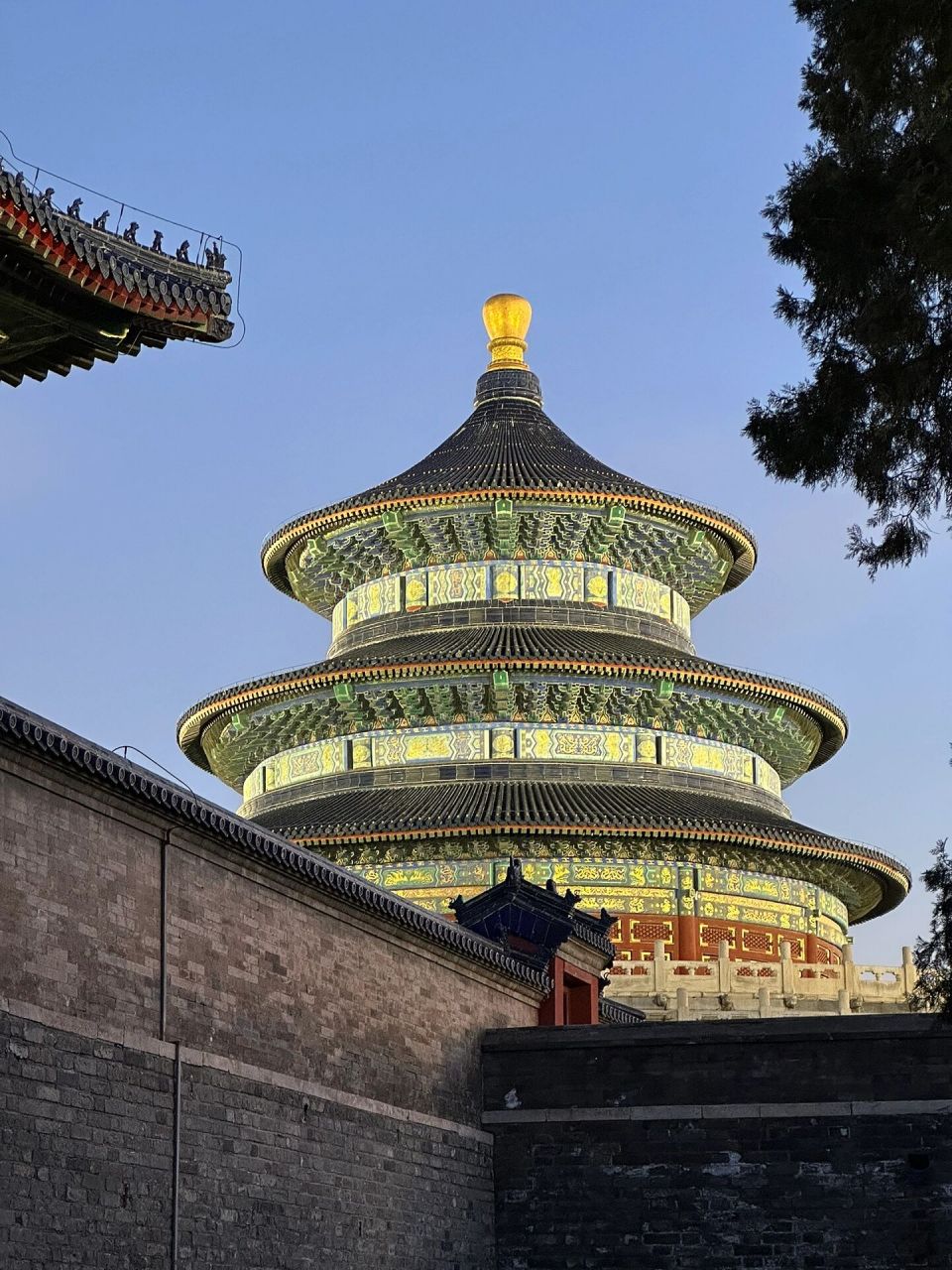 有半天时间可以这么规划,打卡多个景点 	 线路为:北京站-中国美术馆