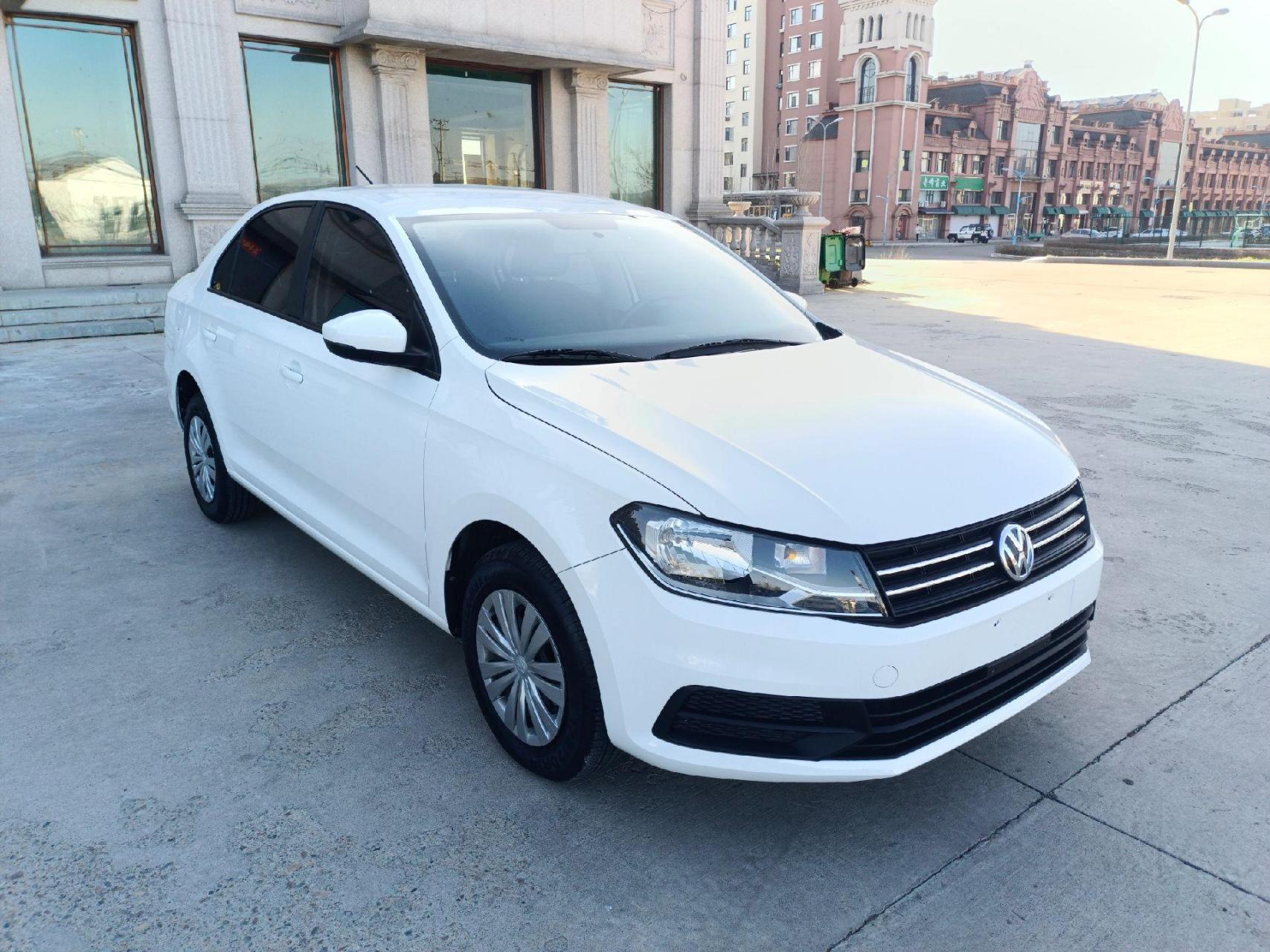 新到极品 准新车 22年6月自动挡 大众桑塔纳 最新款1.