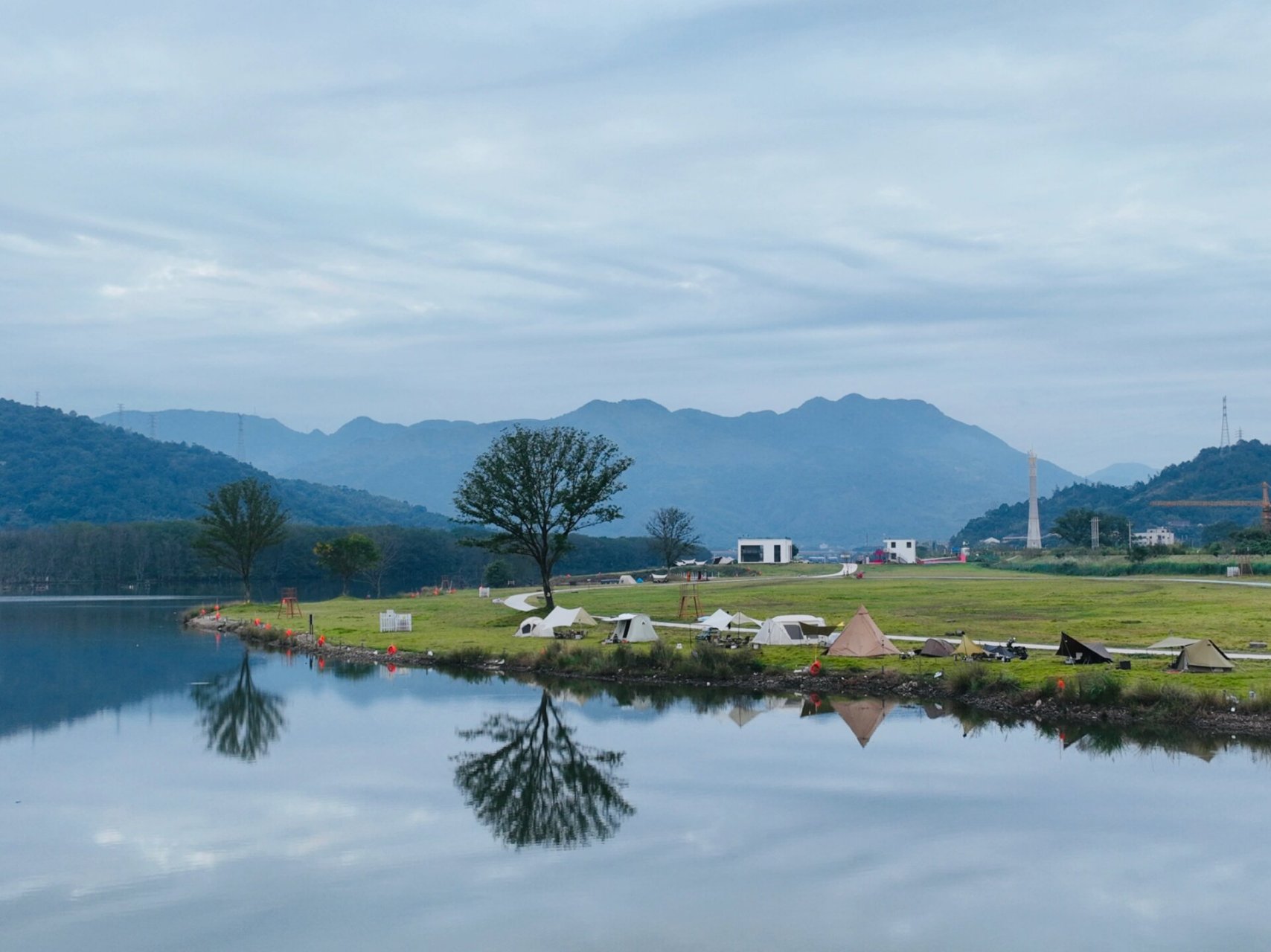 寨寮青空 高端局 …… 67 观炉火闻秋  ……67枕山河入梦
