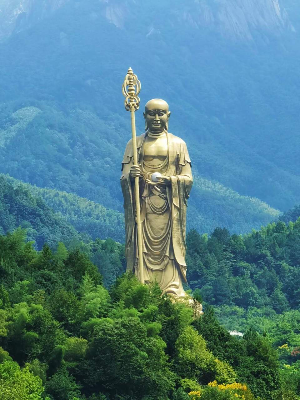 南无大愿地藏王菩萨05 九华山地藏菩萨露天铜像,像身高度84米,加上