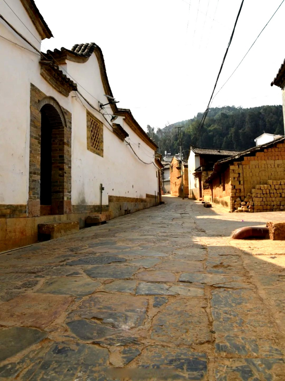 【在烟雨古村里 染了一身诗意】 石屏郑营古村 迄今已有600多年历史