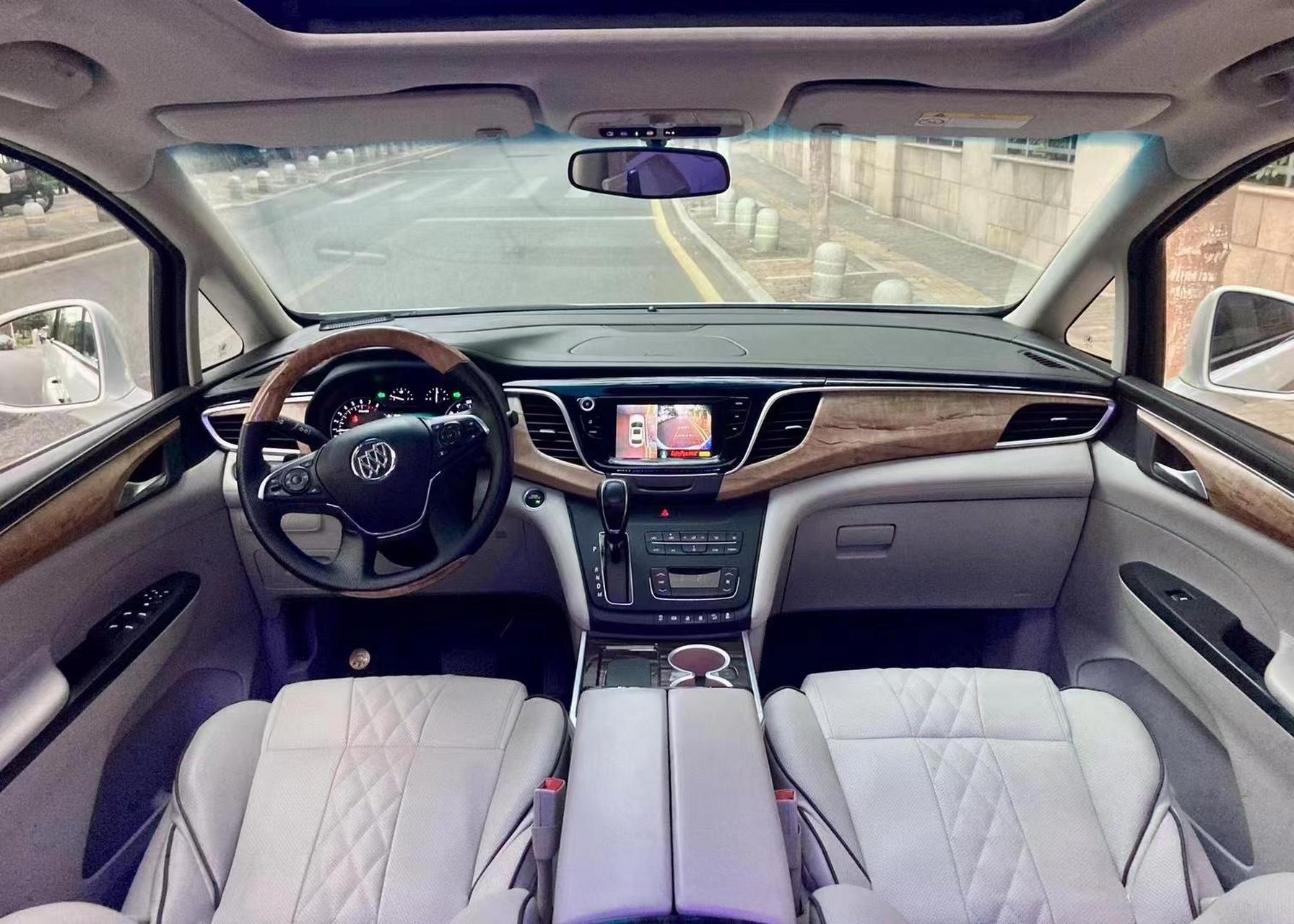 19年12月,别克gl802es蒙娜丽莎套件,双边电动门,第二排航空座椅