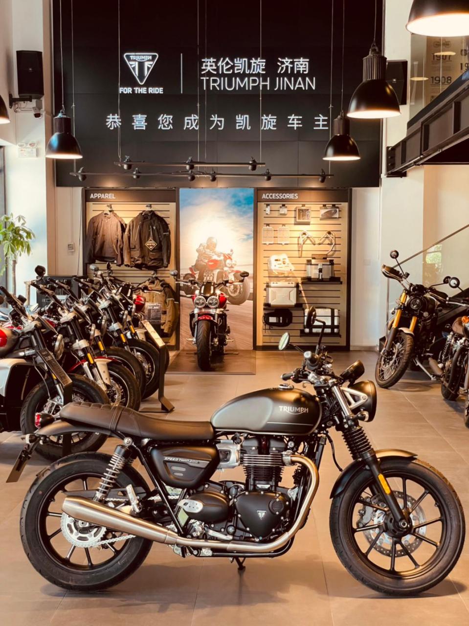 凯旋speedtwin900交车 最好骑,最亲民的凯旋复古车复古摩托车