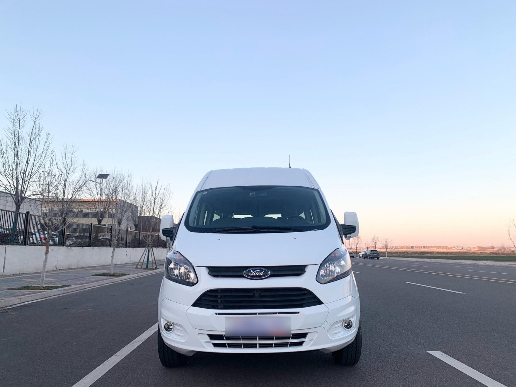 新到福特 全顺 2.