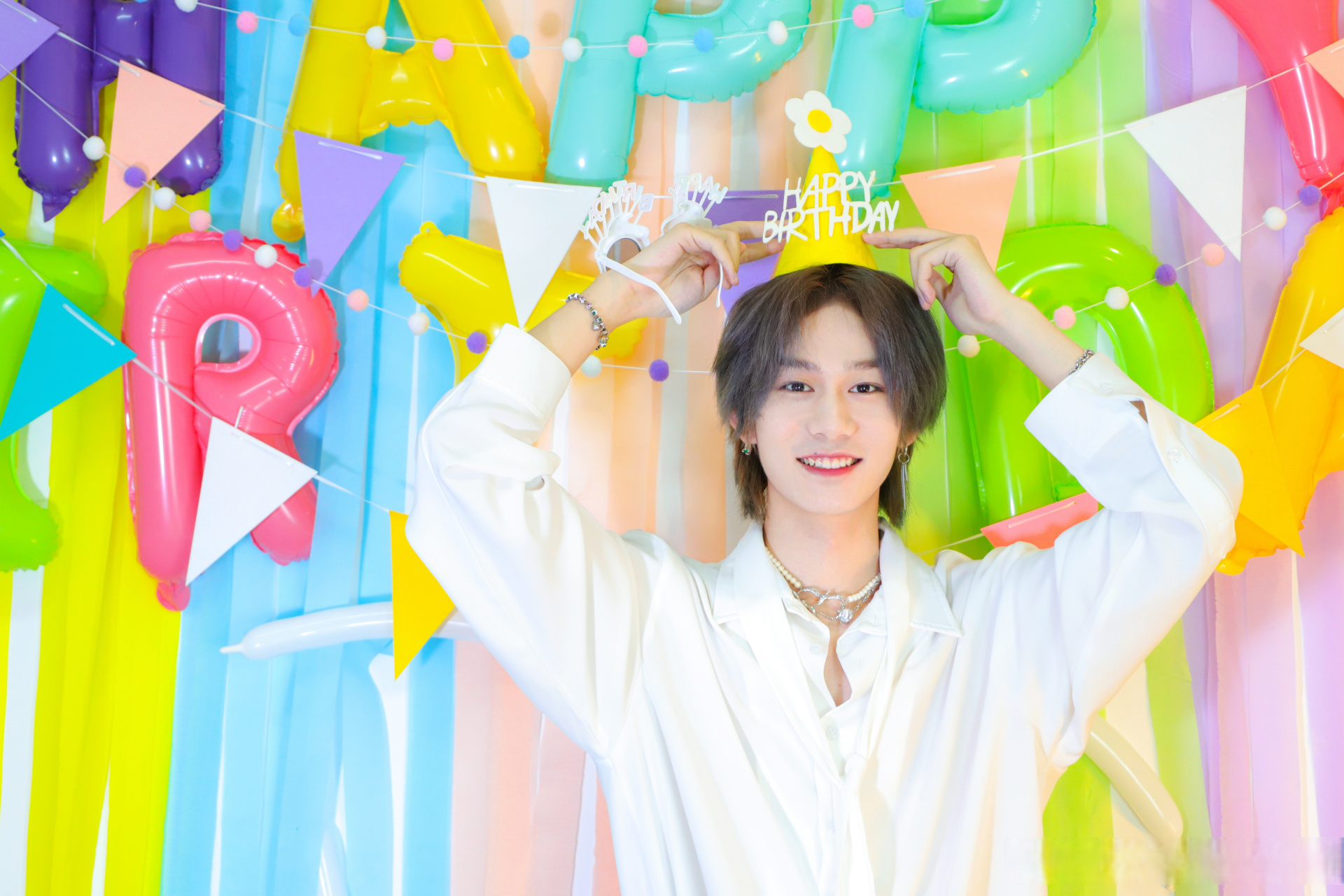 很开心很快乐祝大家永远不_#应晨熙原创新歌futurebird