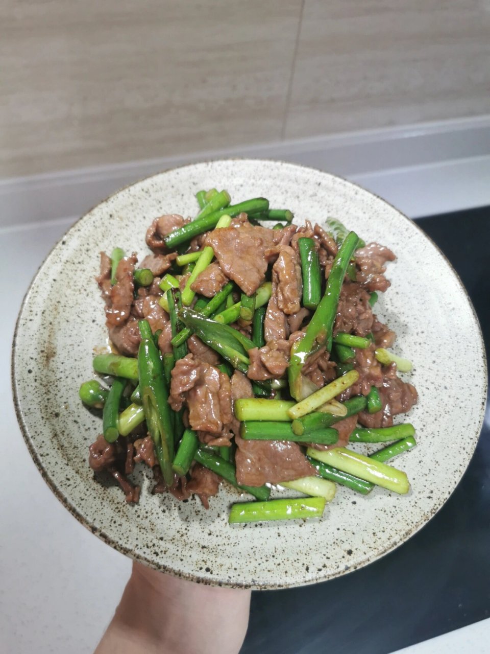 牛肉炒蒜苔窍门图片