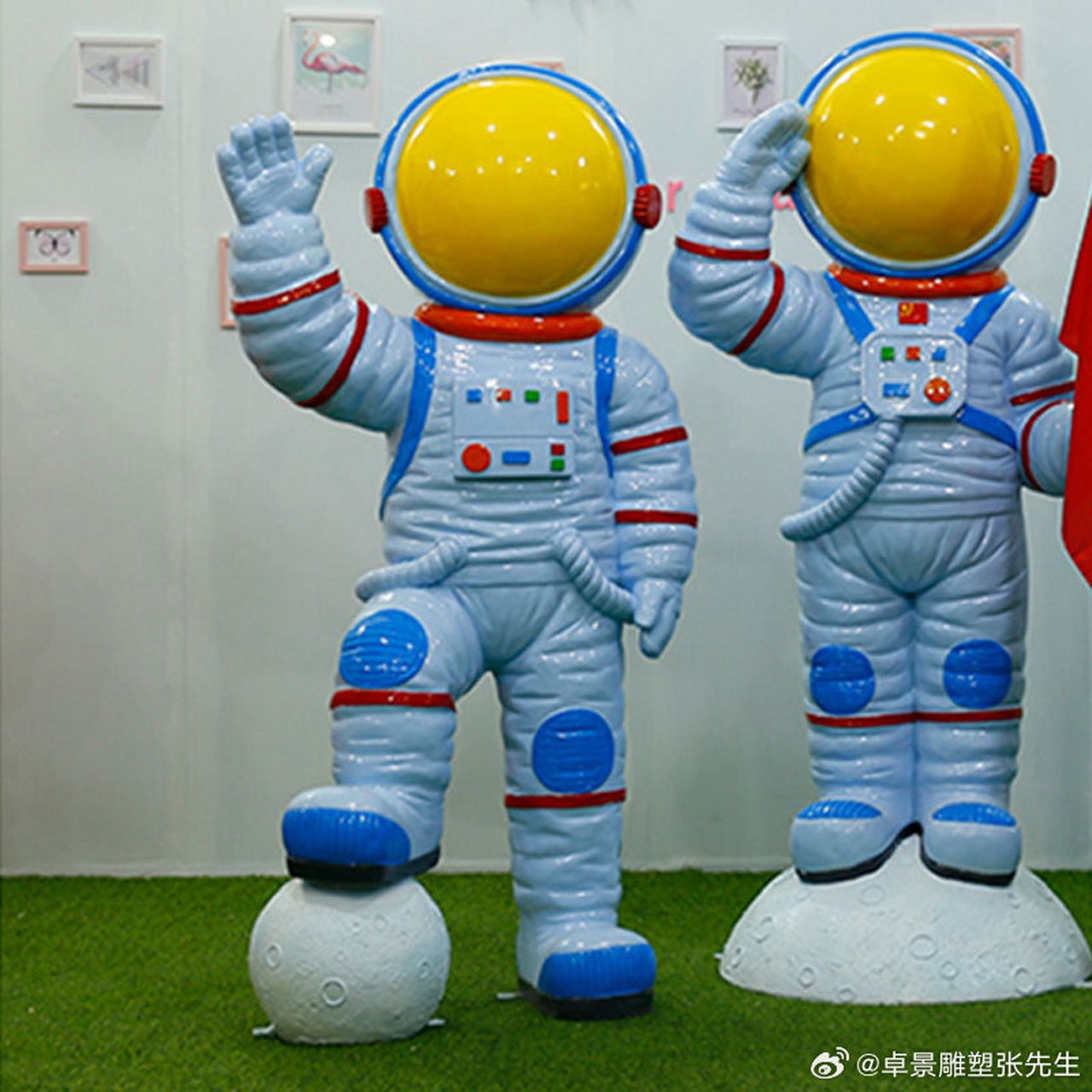 卡通宇航员# #宇航员雕塑# #玻璃钢宇航员雕塑# #卡通玻璃钢雕塑