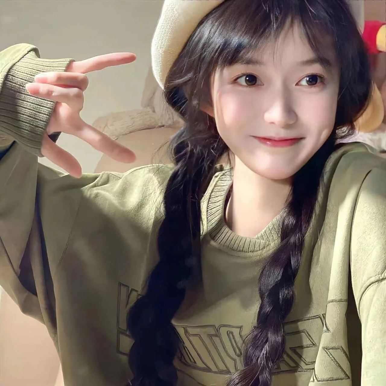 wechat可爱女生头像 真的超级喜欢可爱的女孩子想rua