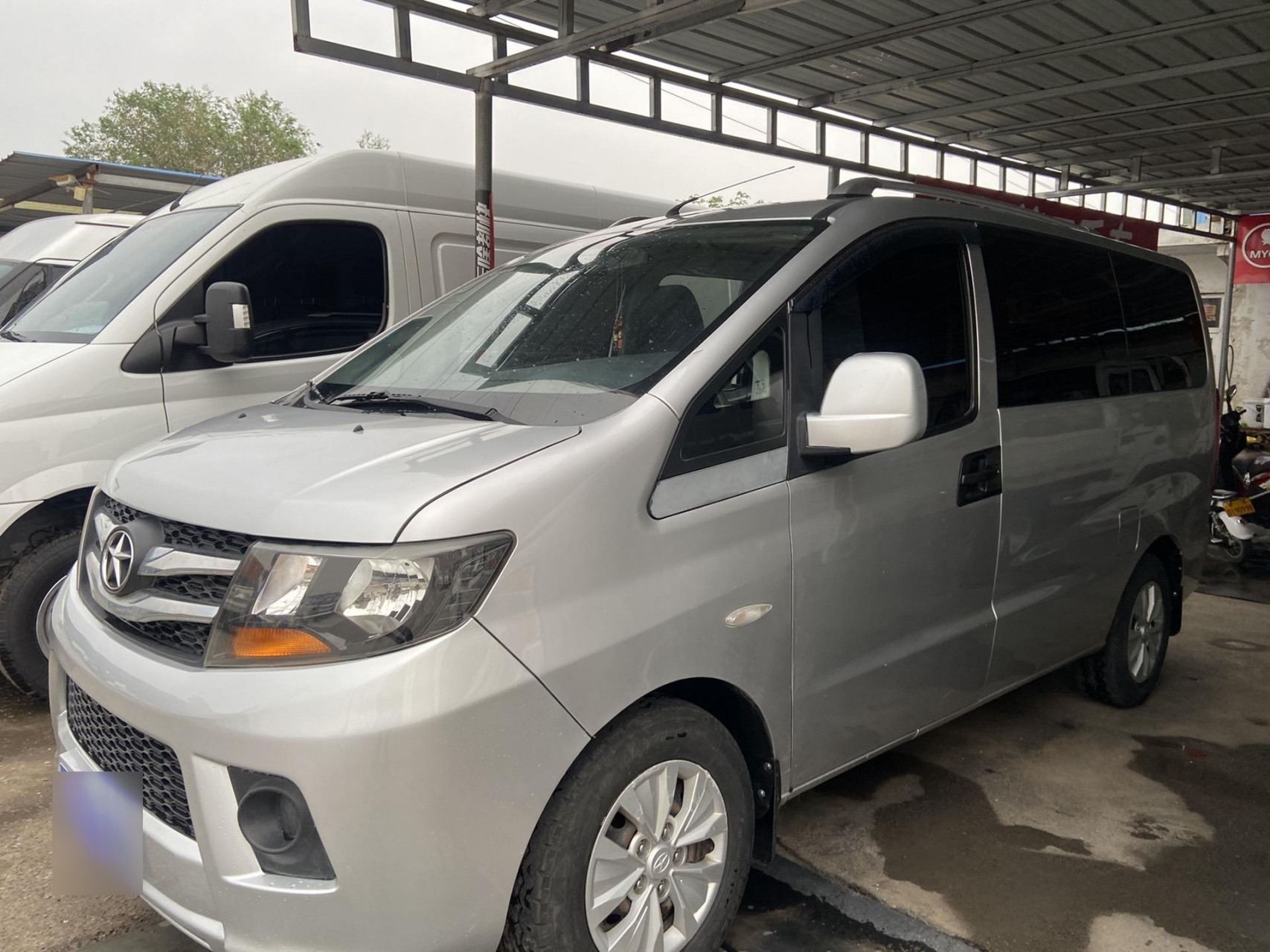 刚到差几天江淮瑞风m3七座小商务,1.