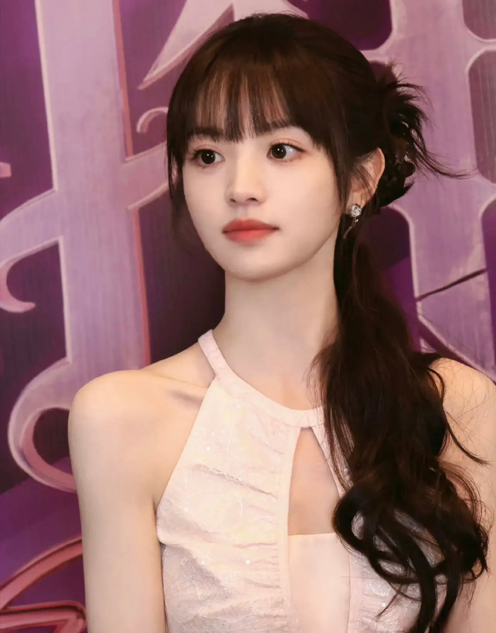 田曦薇是举重运动员?不敢相信[加油][加油][加油]雪琴:这么点?