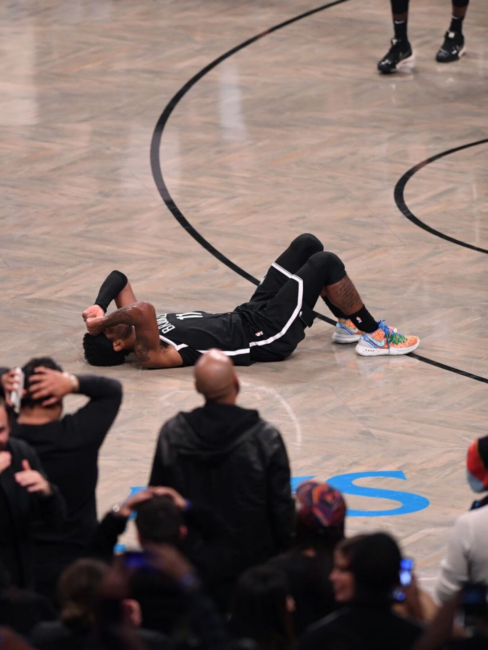 每日高清壁纸 凯里·欧文 #nba# #nba精彩瞬间# #科比# #欧文
