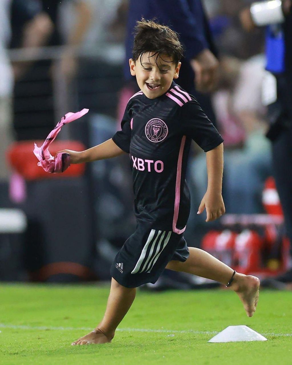 西罗7815#足球##梅西