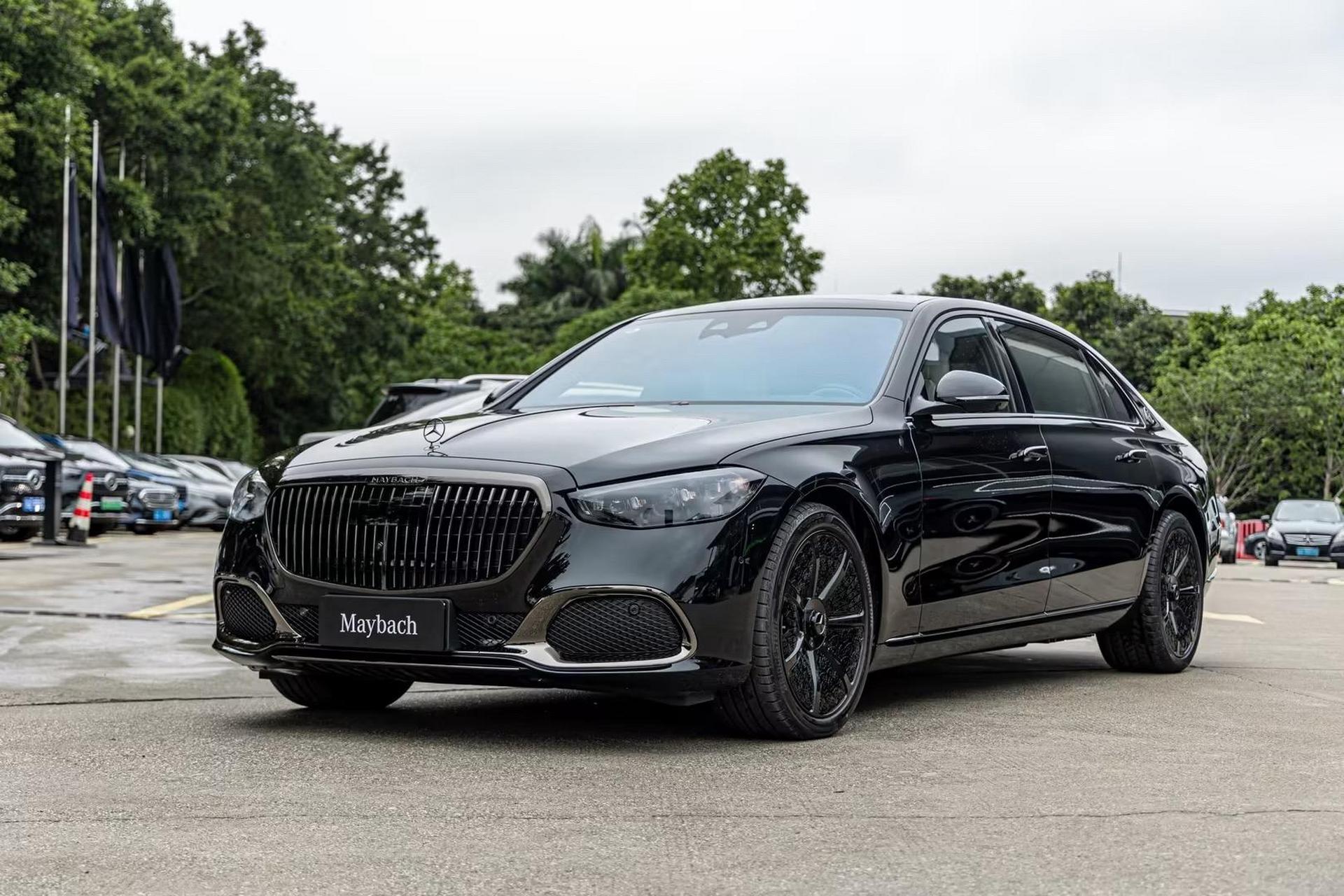 迈巴赫 s580l极夜版细节图.