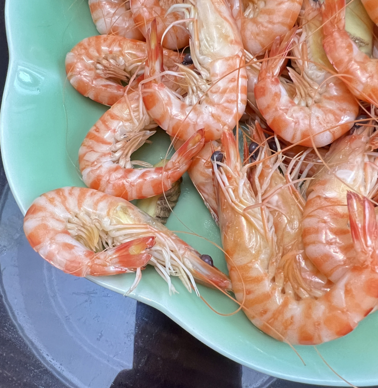 教你一招如何识别煮熟的基围虾是活虾煮还是 教你一招如何识别煮熟的