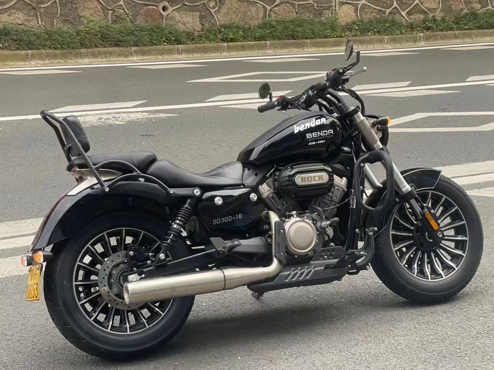 奔达灰石300 五千公里 无事故 9022000 22年 灰石300!