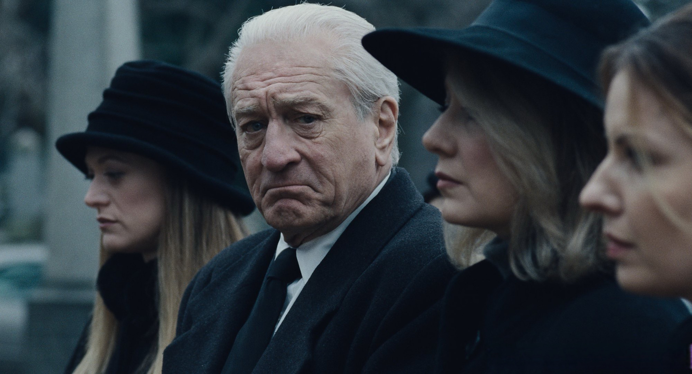 79岁罗伯特·德尼罗又当爹  已经79岁的著名老牌男星,影帝罗伯特