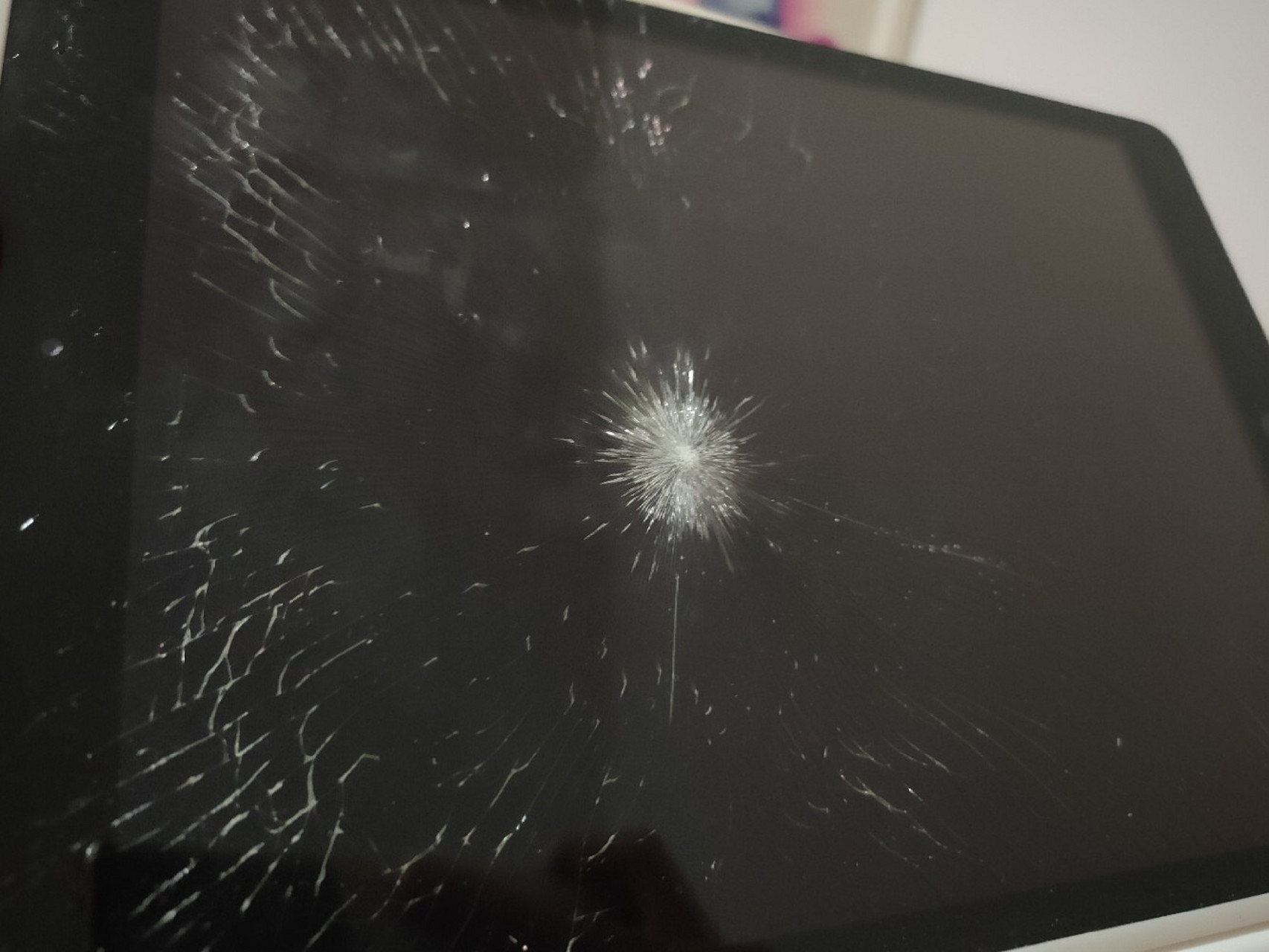 我的ipad碎了!