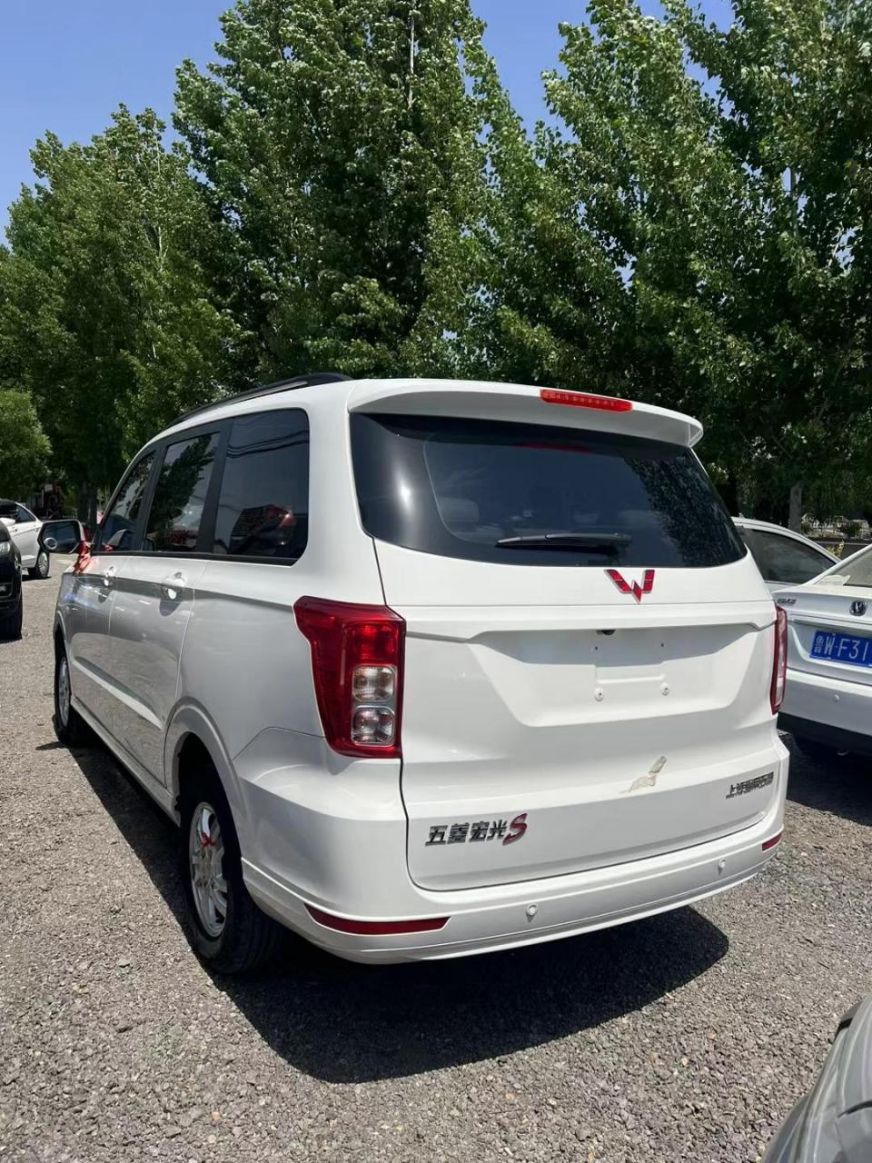 拿下21年上牌五菱宏光s新款,1.