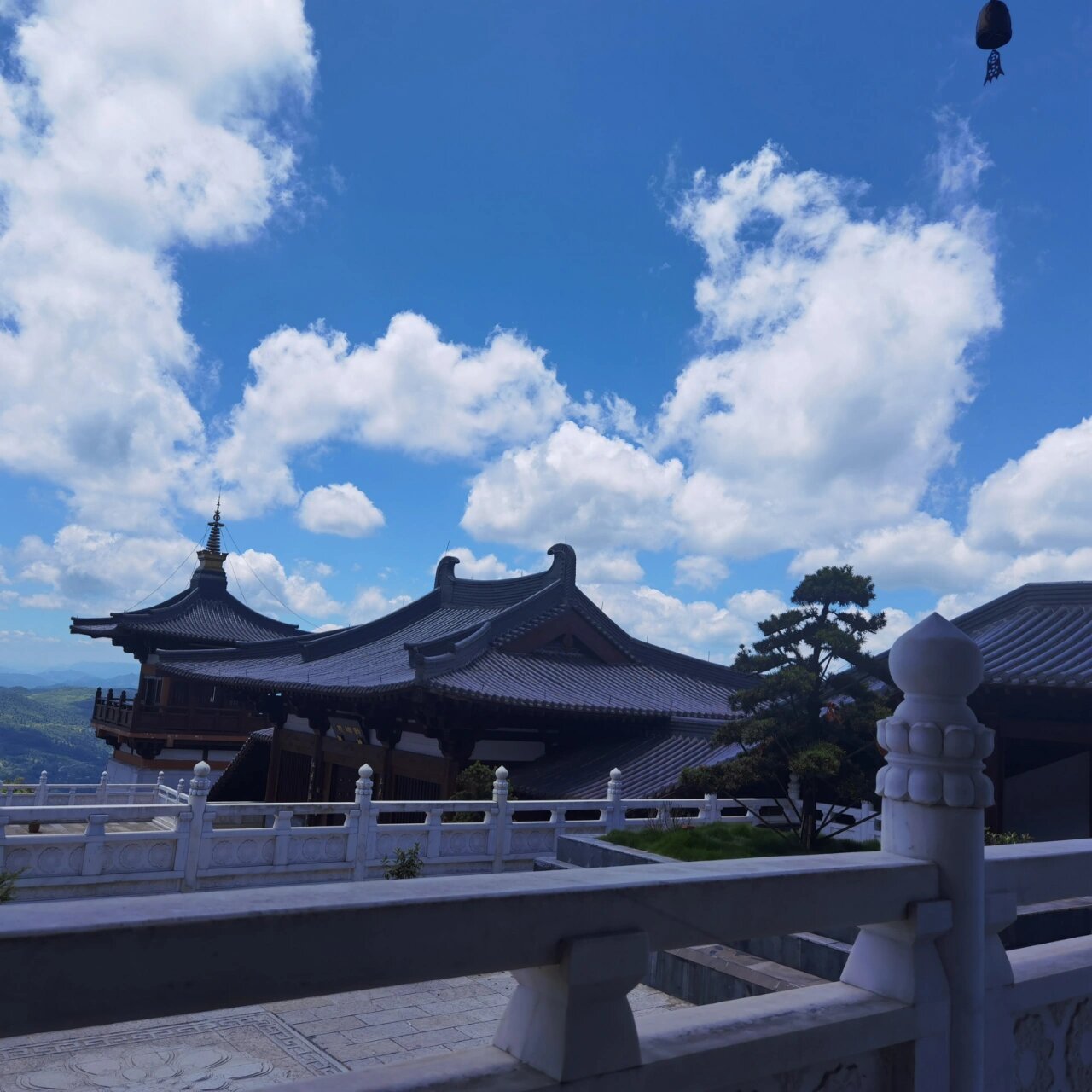 重庆避暑游—彭水摩围山 day2:摩围山云顶寺强烈推荐大家去,风景超美