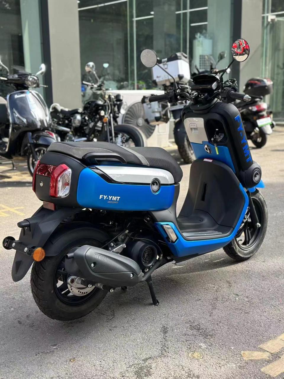 飞鹰e酷高配,23年全新车,雅马哈110发动机,前后碟刹, 原价9800元 现价